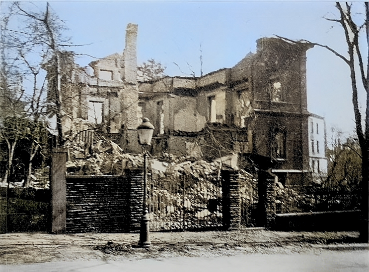 Click for photo in separate window chemnitz_house_na_maart_1945.jpg
